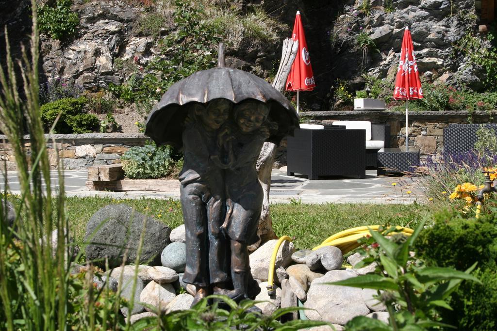 Hotel Alpenblick Zeneggen Kültér fotó