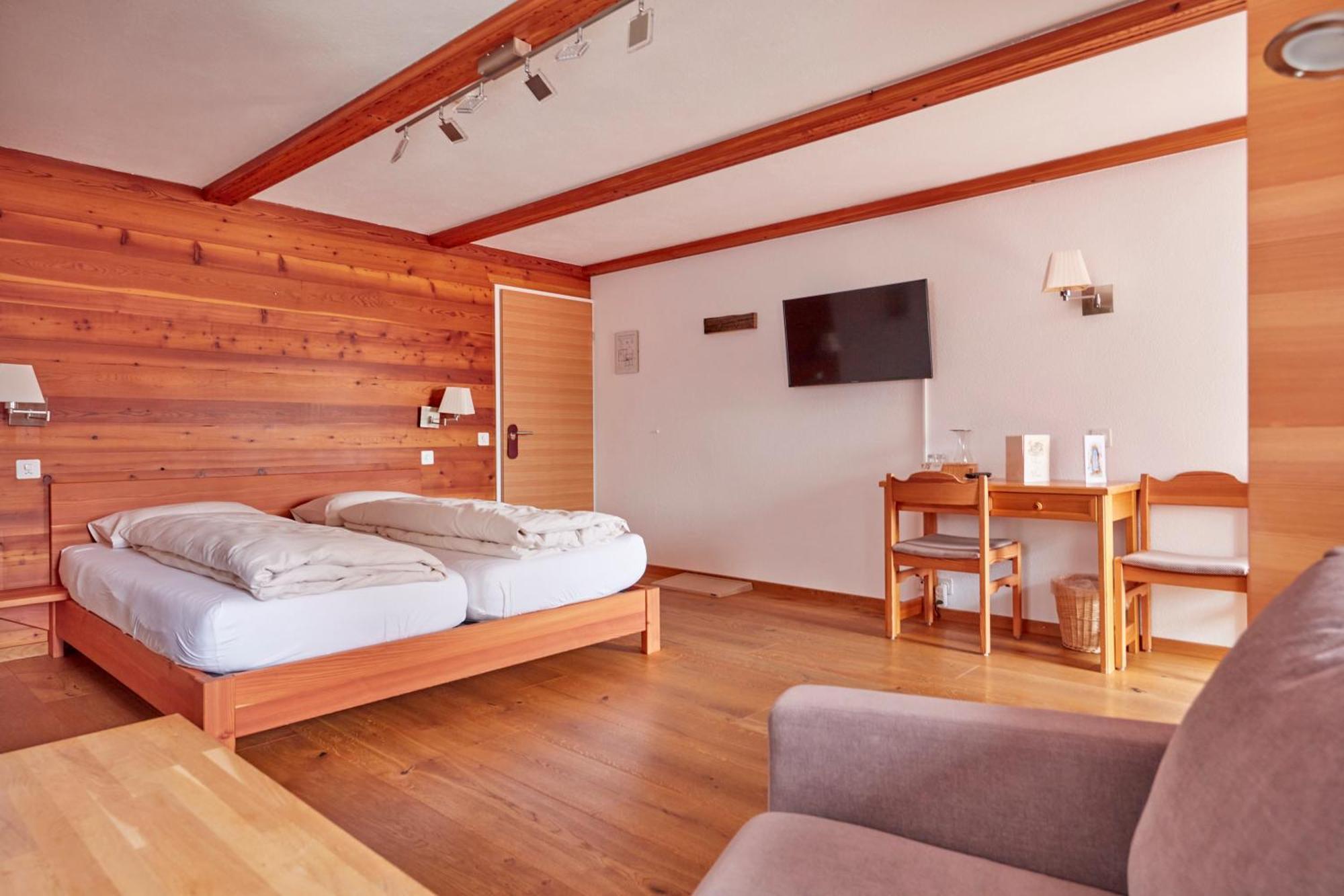 Hotel Alpenblick Zeneggen Kültér fotó