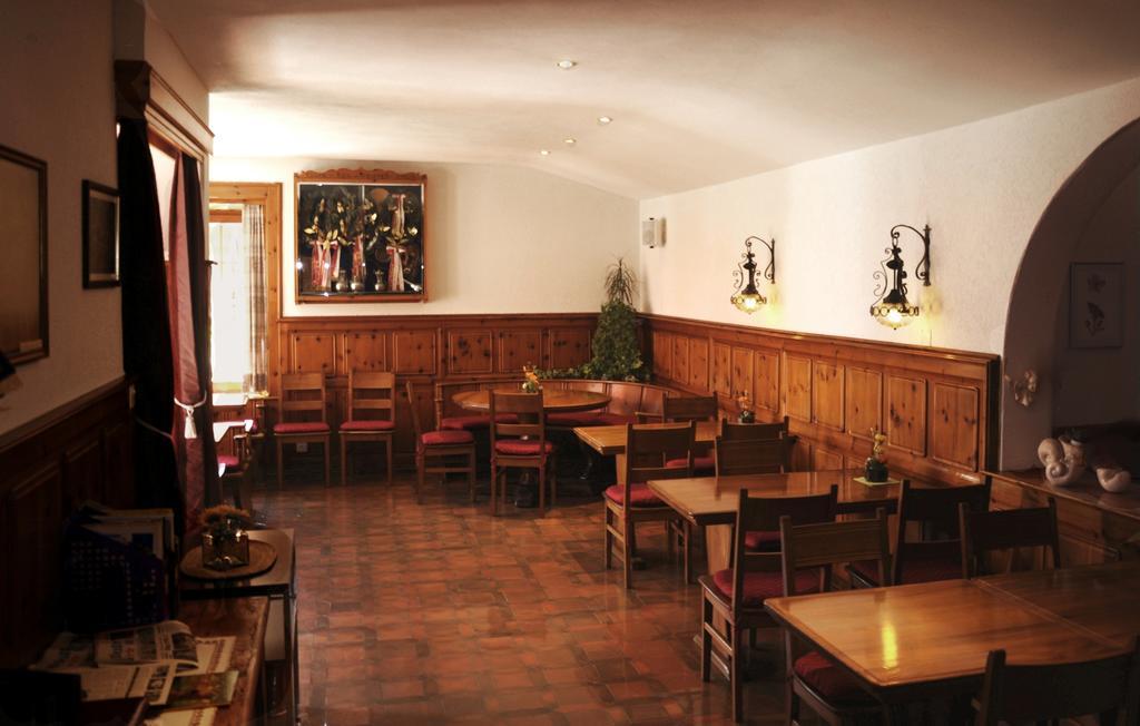 Hotel Alpenblick Zeneggen Kültér fotó