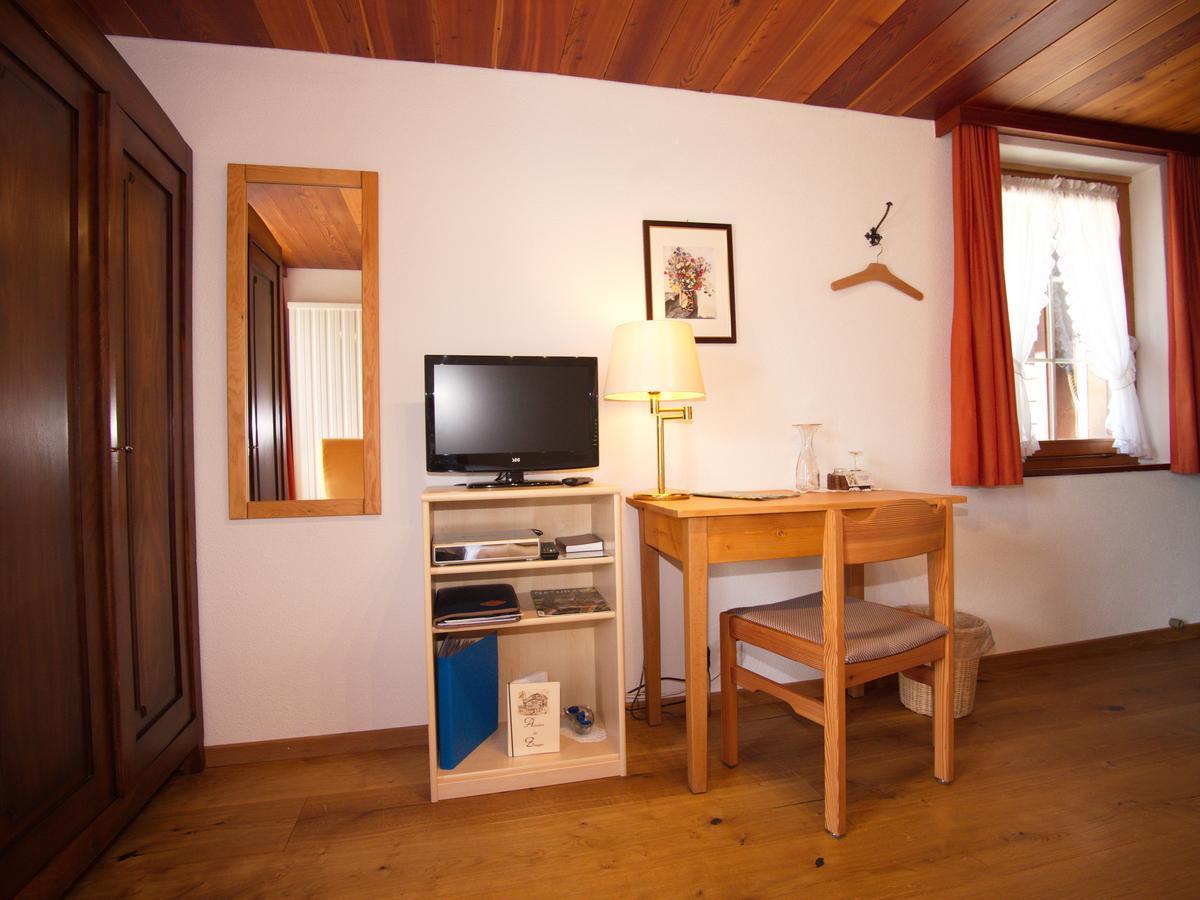 Hotel Alpenblick Zeneggen Kültér fotó