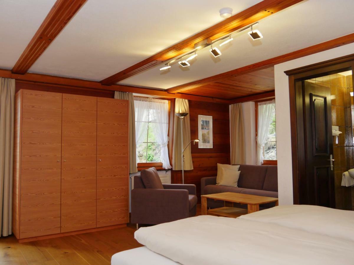 Hotel Alpenblick Zeneggen Kültér fotó